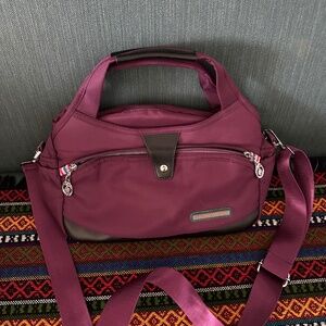 Travel Bag with lots of pockets